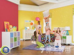 2013�����b���ИI(y��)�l(f��)չ�cǰ��