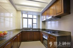 �N���b�޽�(j��ng)�(y��n)�R��